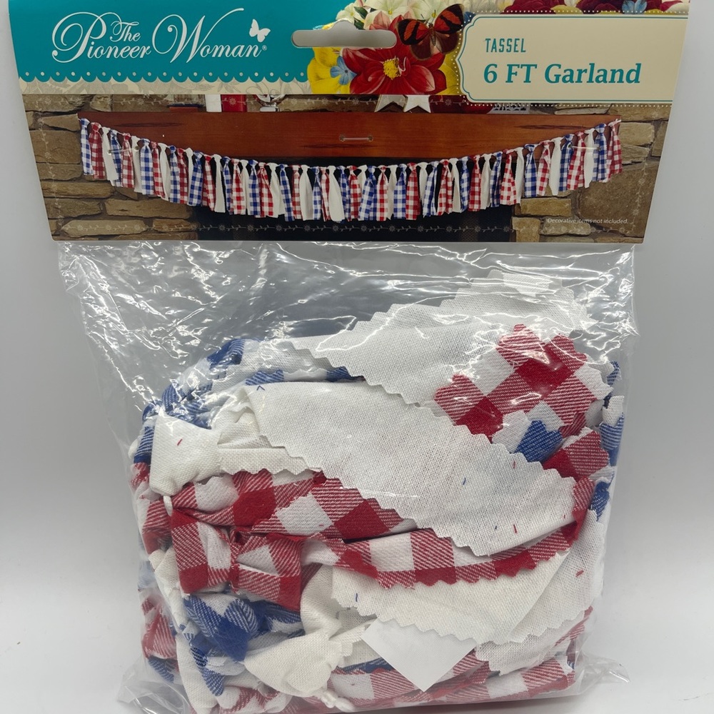 Pioneer Woman 6 Foot 4th of July Decorative Garland - Red, White, Blue TASSEL